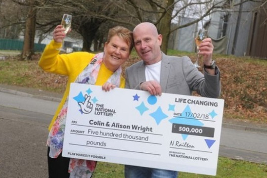 Emotional reunion due for £500,000 Thunderball winners