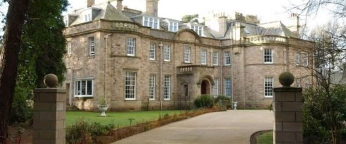 Mansion of lottery winners sells for over £2.25 million in under two weeks Play the Lottery