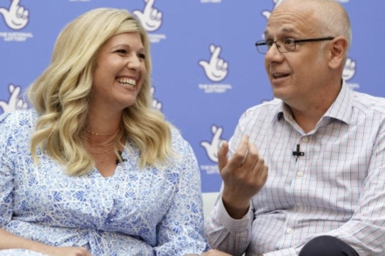 Animal Loving Couple Won £184m EuroMillions Jackpot