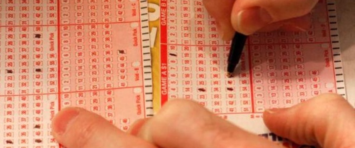 Friday lotteries rollover around the world