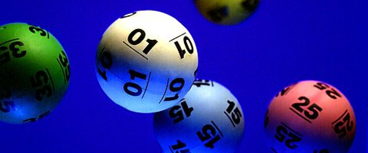 UK EuroMillions lottery player splits the jackpot with French counterpart