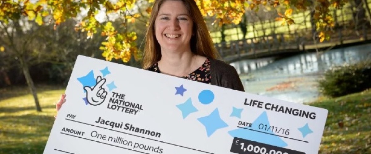£1m EuroMillions winner took three weeks to check win