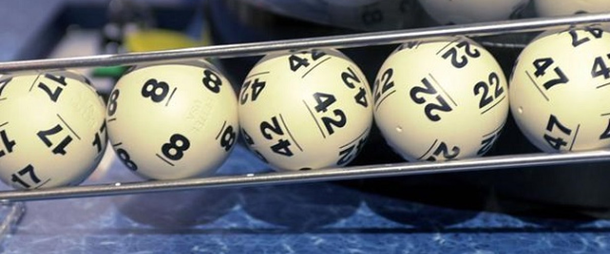 $1.02m Winning Australian Powerball Ticket Kept in Shopping Bag for 13 months