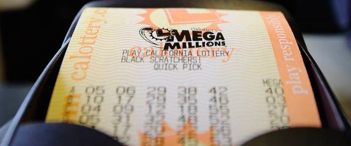 The Lucky 10 really are as they win $3.2m Mega Millions prize