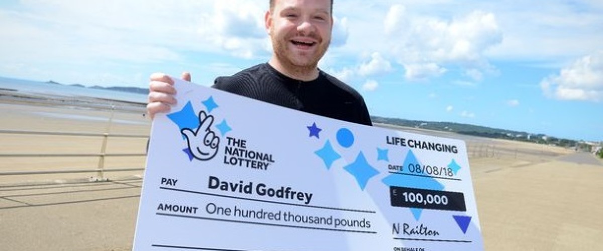 £100,000 National Lottery Scratchcard Winner to take his Mum on Holiday