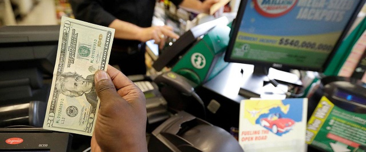 $543m Mega Millions Winners Still Serving Customers at the Bank