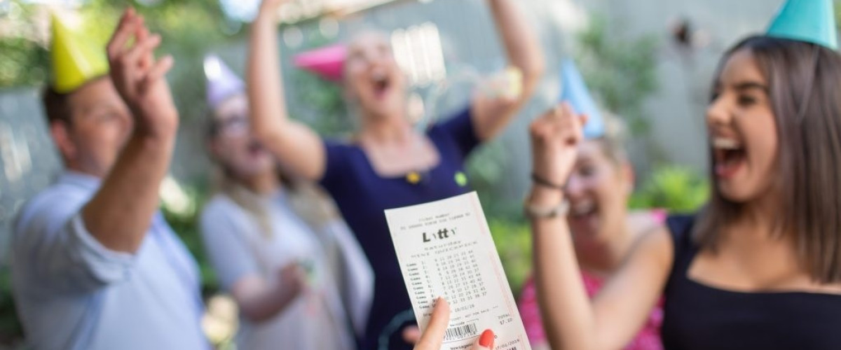 Family Celebrations after $900,000 Saturday Lotto Win