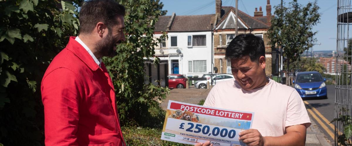 Ab Fab £250,000 Postcode Lottery Win for Milan