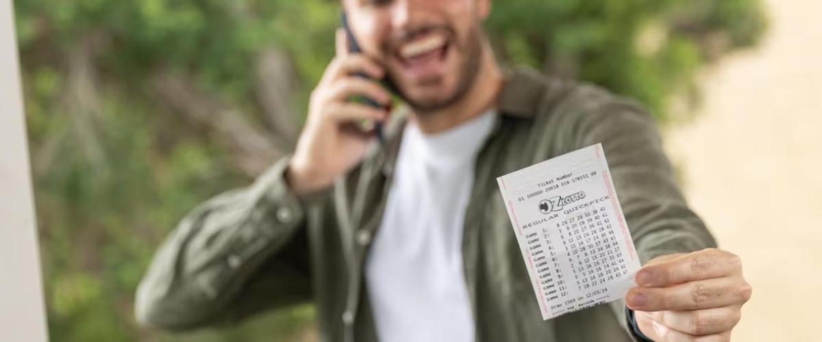 Couple Struggle to Believe $7.5 million Oz Lotto Win